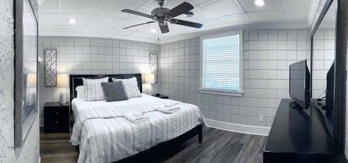 Amazing Cottage - Located On Blue Mile - Close To Gsu! Statesboro Extérieur photo
